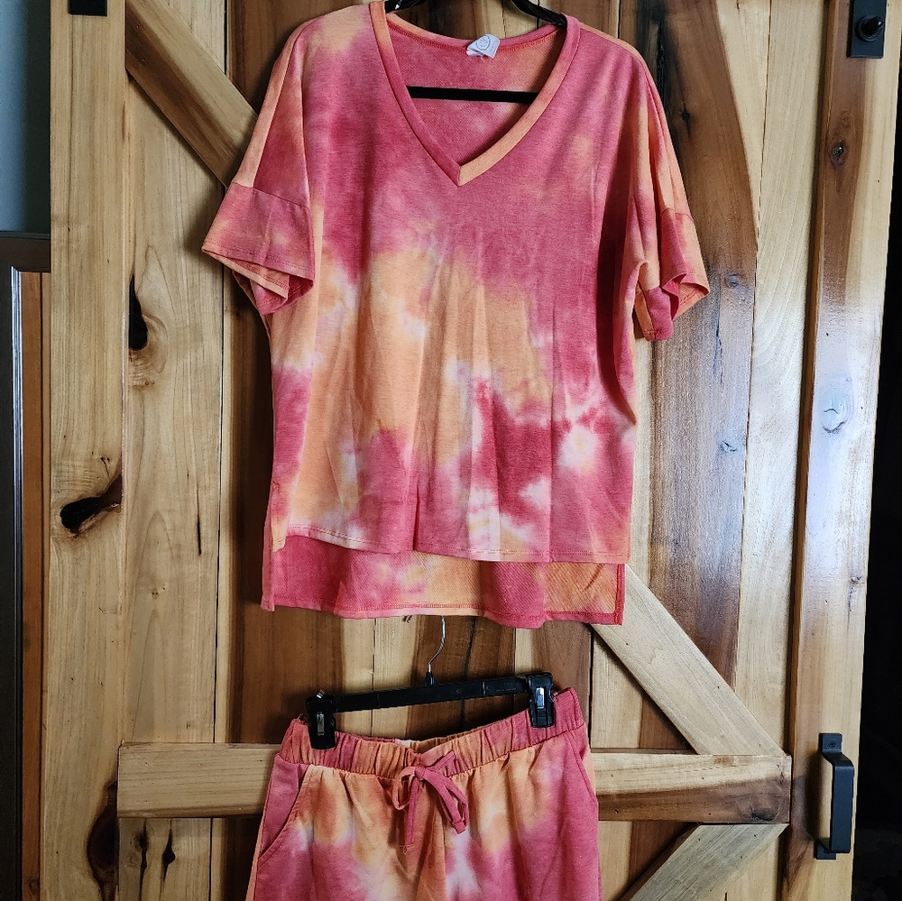 Shirt and short set - Picture 2 of 4